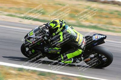 media/Apr-30-2023-CRA (Sun) [[020fcf5d43]]/Race 11-600 Expert Superbike/